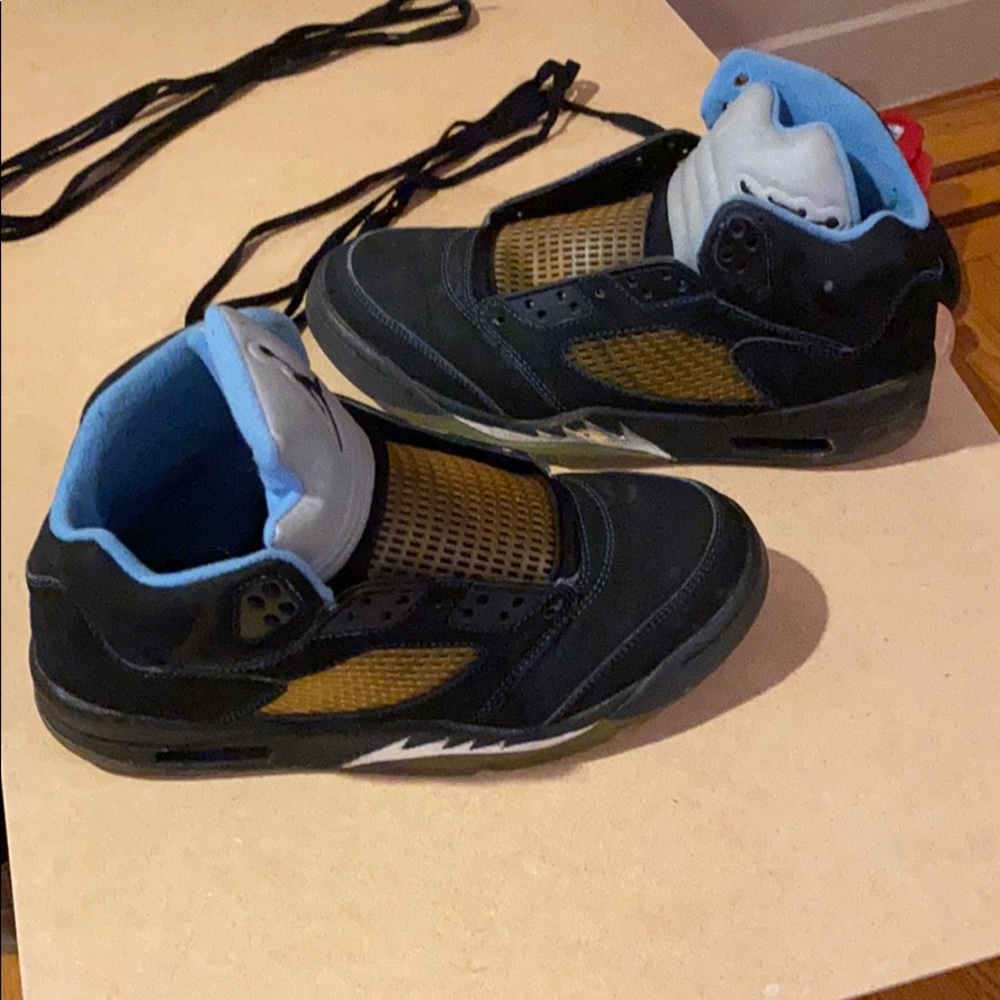 KICKs